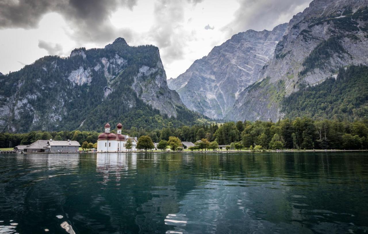 Home-Hotel Salzberg 贝希特斯加登 外观 照片 The lake and the Alps